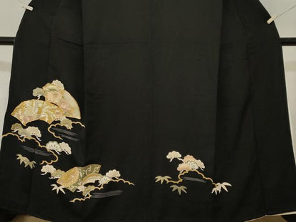 平和屋着物■豪華黒留袖　駒刺繍　地紙重ね鳳凰花文　金彩　正絹　逸品　CABM1425ev