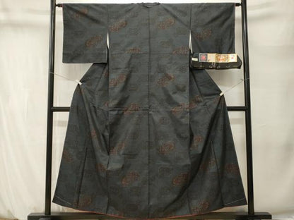 平和屋着物■本場大島紬　泥染め　幾何学菱花文　有川敏雄作　証紙付き　正絹　逸品　CABM1470ev