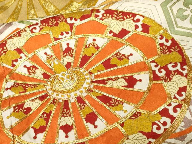 平和屋着物■豪華振袖　駒刺繍　源氏車亀甲花文　金銀彩　正絹　逸品　CABM1474ev