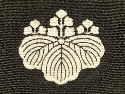 平和屋着物■豪華黒留袖　刺繍　尾長鳥枝梅松文　金銀糸　正絹　逸品　CABM1479ev