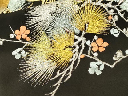 平和屋着物■豪華黒留袖　刺繍　尾長鳥枝梅松文　金銀糸　正絹　逸品　CABM1479ev