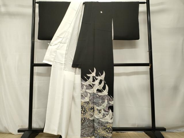 平和屋着物■豪華黒留袖　箔散らし飛鶴流水文　暈し染め　金彩　正絹　逸品　CABM1484ev