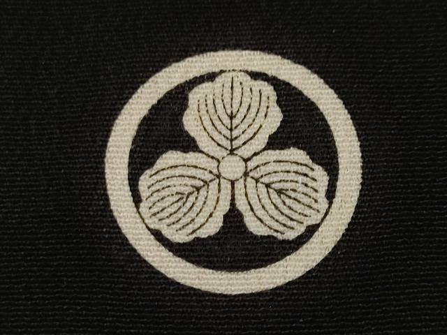 平和屋着物■豪華黒留袖　駒刺繍　文箱御所車花文　金彩　正絹　逸品　CABM1489ev