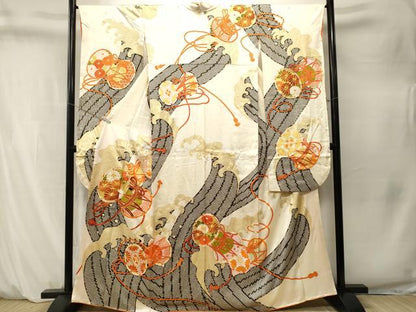 平和屋着物■豪華振袖　駒刺繍　立波鼓花文　金彩　正絹　逸品　CABM1523ev