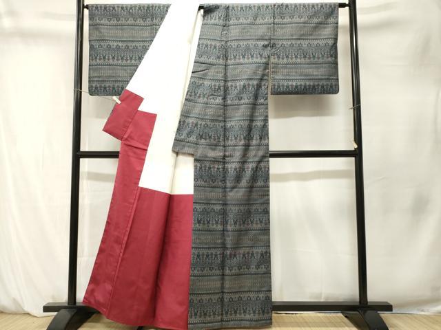 平和屋着物■本場大島紬　7マルキ　幾何学文　正絹　逸品　CABM1534ev
