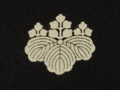 平和屋着物■豪華黒留袖　駒刺繍　地紙鳳凰道長草花文　暈し染め　金彩　正絹　逸品　CABM1564ev