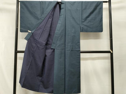 平和屋着物■男性　本場大島紬　80亀甲　総詰め　正絹　逸品　CABM1586ev