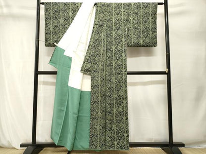 平和屋着物■本場大島紬　唐草花間道　正絹　逸品　CABM1625ev