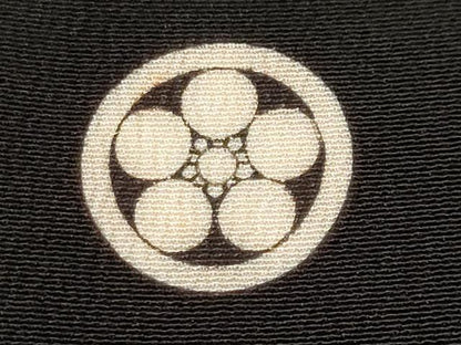 平和屋着物■豪華黒留袖　駒刺繍　尾長鳥流水文　暈し染め　金銀彩　正絹　逸品　CABM1957ev