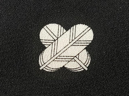 平和屋着物■豪華黒留袖　駒刺繍　群鶴　暈し染め　金銀彩　正絹　逸品　CABM2004xe