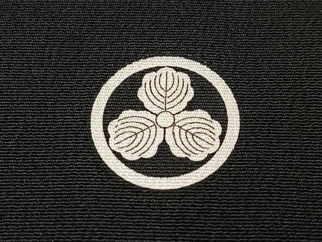 平和屋着物■豪華黒留袖　駒刺繍　飛鶴枝松文　金彩　正絹　逸品　CABM2079xe