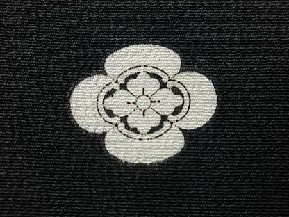 平和屋着物■豪華黒留袖　駒刺繍　風景文　暈し染め　金彩　正絹　逸品　CABM2088xe