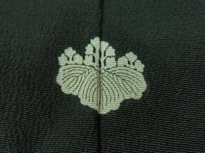 平和屋着物■豪華黒留袖　作家物　駒刺繍　色紙風景花文　金彩　正絹　逸品　CABM2090xe