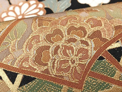 平和屋着物■豪華黒留袖　駒刺繍　扇面草花文　金彩　正絹　逸品　CABM2117xe