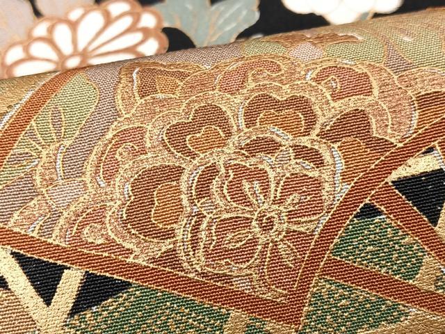 平和屋着物■豪華黒留袖　駒刺繍　扇面草花文　金彩　正絹　逸品　CABM2117xe