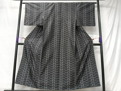 平和屋着物■本場大島紬　葉尽くし　正絹　逸品　CABM2121xe