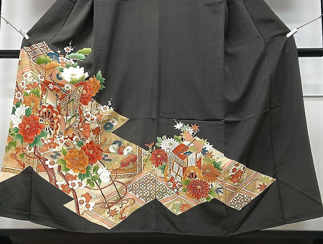 平和屋着物■豪華黒留袖　駒刺繍　御所車吉祥花文　金彩　正絹　逸品　CABM2179xe