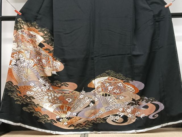 平和屋着物■豪華黒留袖　駒刺繍　扇面花文　金彩　正絹　逸品　未使用　CABM2237xe