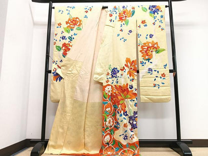 平和屋着物■豪華振袖　駒刺繍　更紗花唐草文　金彩　正絹　逸品　CABM2259xe