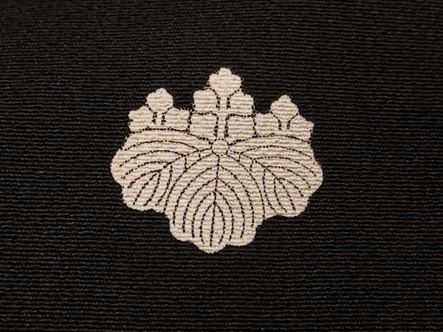 平和屋着物■豪華黒留袖　駒刺繍　流水草花文　金彩　正絹　逸品　CABM2268xe