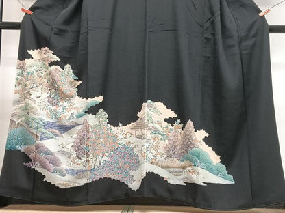 平和屋着物■豪華黒留袖　駒刺繍　飛鶴風景文　金彩　正絹　逸品　CABM2317xe