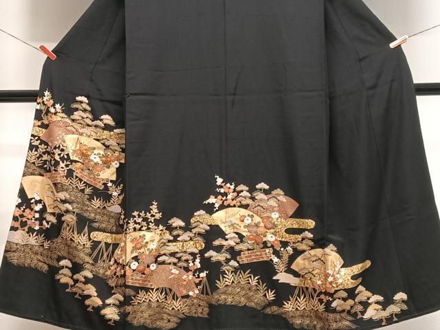 平和屋着物■豪華黒留袖　駒刺繍　地紙立波梅松文　金彩　正絹　逸品　CABM2335xe