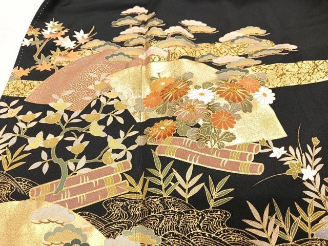 平和屋着物■豪華黒留袖　駒刺繍　地紙立波梅松文　金彩　正絹　逸品　CABM2335xe