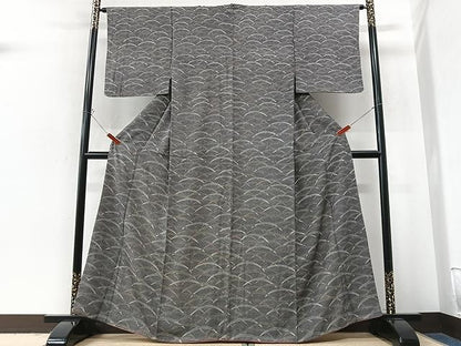平和屋着物■訪問着　科草文　鮫小紋柄　黒地　正絹　逸品　CABM2373xe