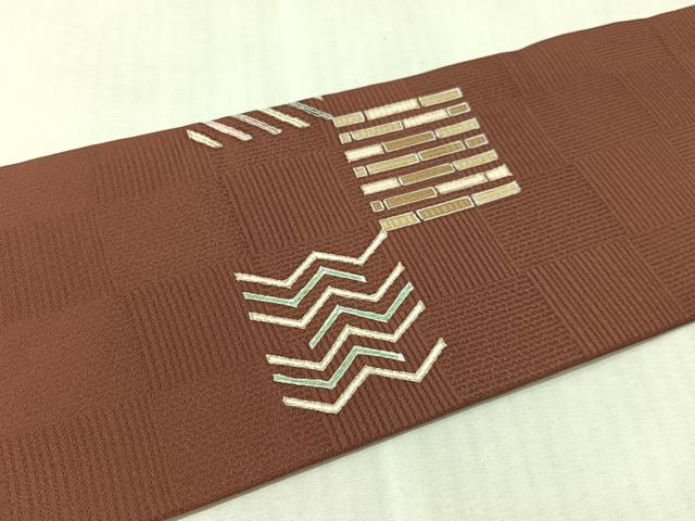 平和屋着物●九寸名古屋帯　駒刺繍　市松吉祥文　金彩　正絹　逸品　CABM2841vp
