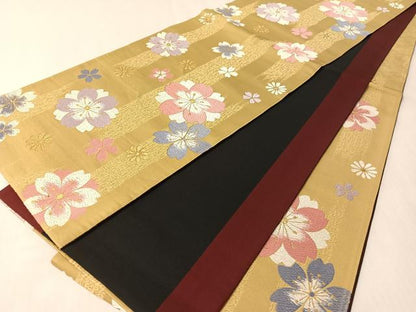 平和屋着物●六通柄袋帯　唐織　舞桜　金糸　正絹　逸品　CABM2914vp
