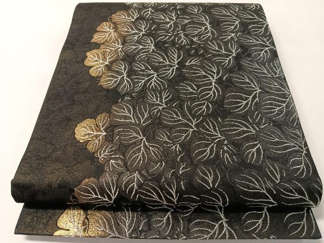 平和屋着物●六通柄袋帯　枝葉尽くし　黒地　金銀糸　鈴乃屋扱い　正絹　逸品　未使用　CABM3019vp