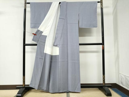 平和屋着物●上質な色無地　霞地紋　藤鼠色　正絹　逸品　未使用　CABM3627yc