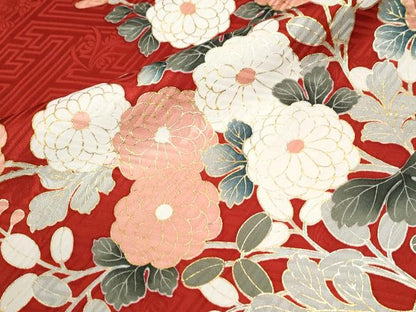 平和屋着物●豪華振袖　駒刺繍　雲取り流水牡丹草花文　金彩　正絹　逸品　CABM3645yc