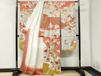 平和屋着物●豪華振袖　作家物　駒刺繍　短冊舞花文　金彩　正絹　逸品　CABM3648yc