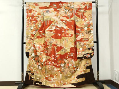 平和屋着物●豪華振袖　駒刺繍　舞蝶宝尽くし片輪車花車文　金彩　正絹　逸品　CABM3649yc