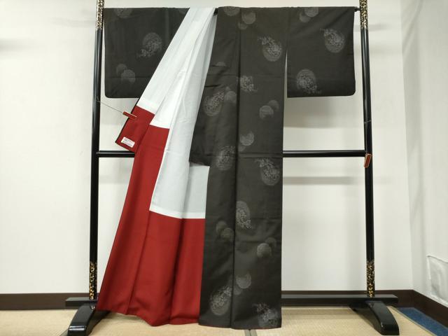 平和屋着物●本場大島紬　地空き　吉祥草花文　やまと誂製　正絹　逸品　CABM3658yc