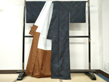 平和屋着物●結城紬　80亀甲　飛び亀甲柄　道長吉祥花文　正絹　逸品　CABM3660yc