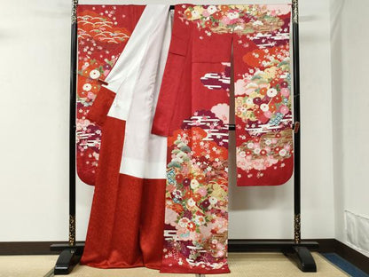 平和屋着物●豪華振袖　駒刺繍　雲取り几帳吉祥花文　金彩　正絹　逸品　CABM3690yc