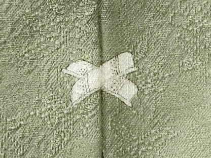 平和屋着物●上質な色無地　草花地紋　山葵色　正絹　逸品　CABM3692yc