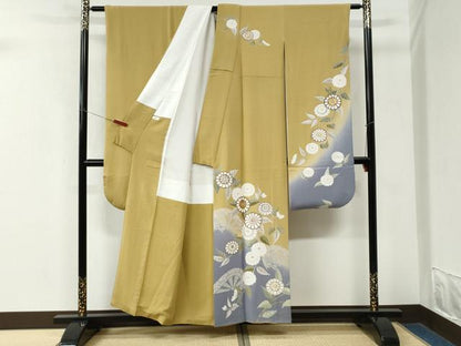 平和屋着物●豪華振袖　片輪車枝菊文　暈し染め　金彩　正絹　逸品　CABM3694yc