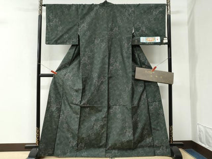 平和屋着物●本場大島紬　葡萄蔦の葉文　大山謹製　さが美扱い　証紙・証明書付き　正絹　逸品　CABM3726yc