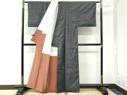 平和屋着物●本場大島紬　7マルキ　麻の葉文様　正絹　逸品　未使用　CABM3730yc