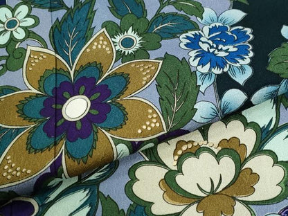 平和屋着物●世界的ファッションデザイナー　山本寛斎　kansaiブランド　振袖　刺繍　草花文　金彩　正絹　逸品　CABM3733yc