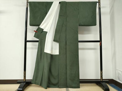 平和屋着物●上質な色無地　霞吉祥地紋　老竹色　正絹　逸品　CABM3742yc