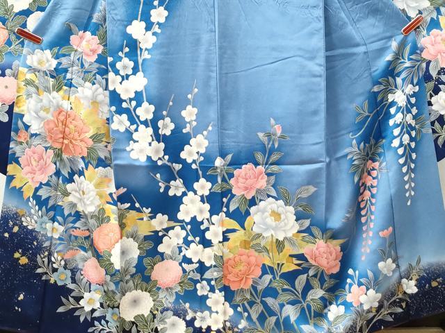 平和屋着物●豪華振袖　駒刺繍　牡丹花文　暈し染め　金彩　正絹　逸品　CABM3771yc