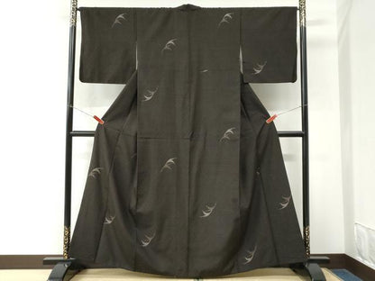 平和屋着物●上質な紬　飛鶴文　正絹　逸品　CABM3788yc