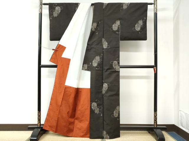 平和屋着物●本場大島紬　9マルキ　泥染め　地空き　仕覆風景文　久仁多加作　平田絹織物謹製　証紙付き　正絹　逸品　未使用　CABM3887yc