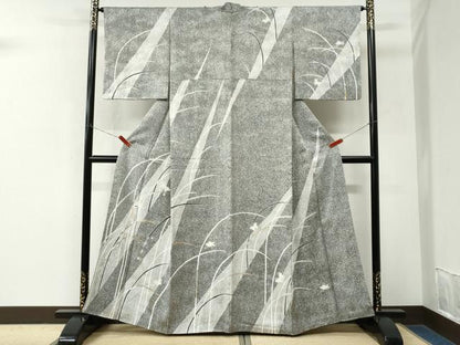平和屋着物●訪問着　駒刺繍　露芝舞蝶文　たたき染め　金彩　正絹　逸品　CABM3902yc