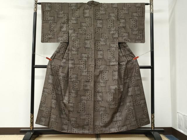 平和屋着物●本場大島紬　7マルキ　色紙重ね吉祥文　正絹　逸品　CABM3921yc