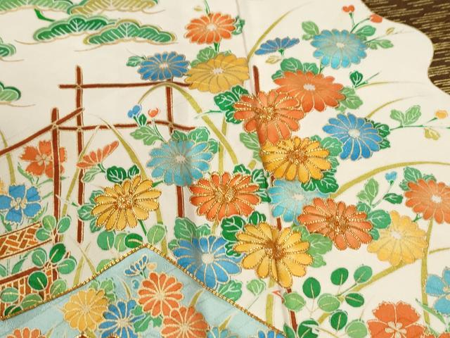 平和屋着物●豪華振袖　駒刺繍　群鶴花唐草文　金彩　正絹　逸品　CABM3952yc